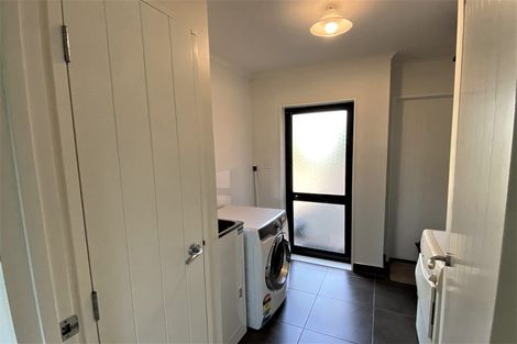 Photo of property in 5 Godwit Place, Waiuku, 2123