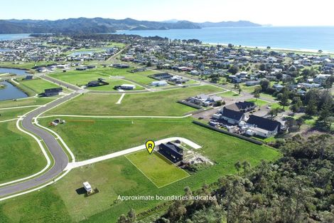 Photo of property in 102 Karearea Way, Matarangi, 3592