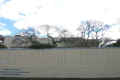 Photo of property in 36 Whites Line West, Woburn, Lower Hutt, 5010