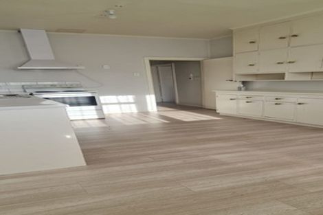 Photo of property in 1/5 Hill Road, Papatoetoe, Auckland, 2025
