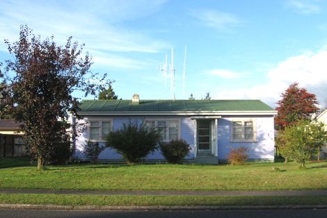 Photo of property in 1 Cramond Street, Tokoroa, 3420