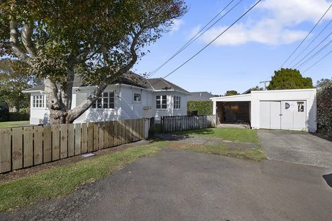 Photo of property in 9d Paynters Avenue, Strandon, New Plymouth, 4312