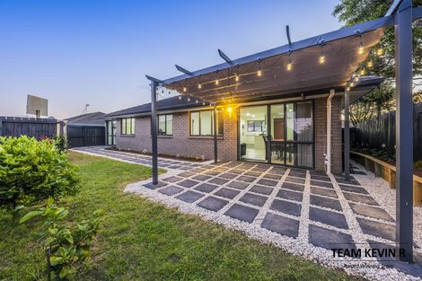Photo of property in 11 Margarita Rise, Pukekohe, 2120