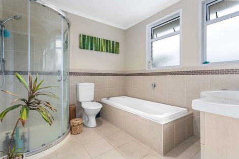 Photo of property in 18a John Laughton Place, Whakatane, 3120