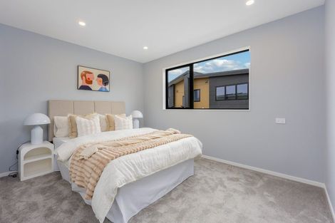 Photo of property in 9c Catalina Crescent, Forrest Hill, Auckland, 0620