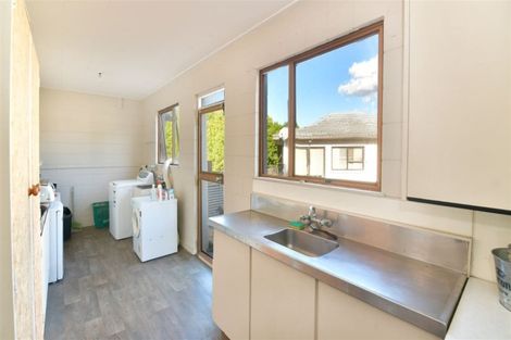 Photo of property in 6a Quo Vadis Place, Red Beach, 0932