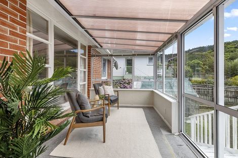 Photo of property in 24 Larsen Crescent, Tawa, Wellington, 5028