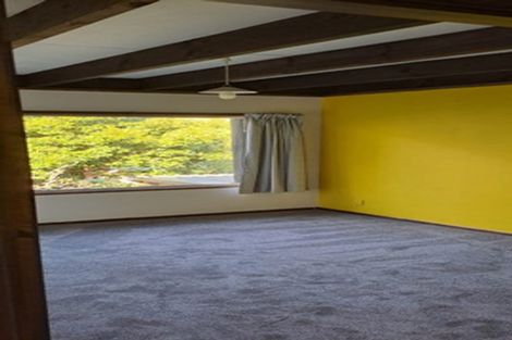 Photo of property in 2/21 Malters Place, Browns Bay, Auckland, 0630