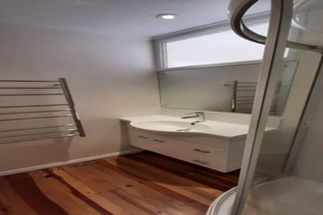 Photo of property in 39 Pembroke Road, Northland, Wellington, 6012