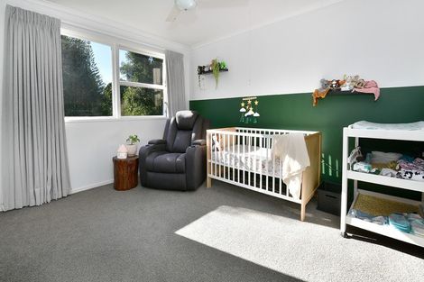 Photo of property in 33 Rautawhiri Road, Helensville, 0800