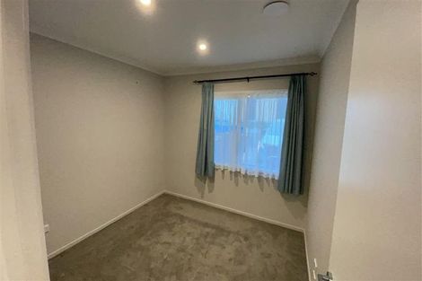 Photo of property in 68 Mapou Road, Hobsonville, Auckland, 0616