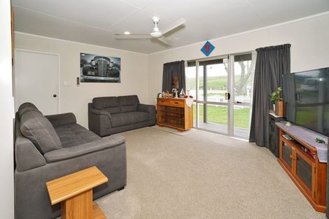 Photo of property in 213a Tuhikaramea Road, Dinsdale, Hamilton, 3204