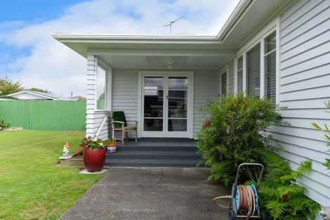 Photo of property in 23 Tasman Street, Levin, 5510