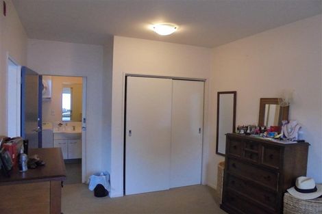 Photo of property in Luxford Villas, 302/72u Herald Street, Berhampore, Wellington, 6023