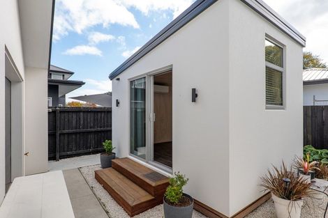 Photo of property in 152a Wairakei Road, Bryndwr, Christchurch, 8053