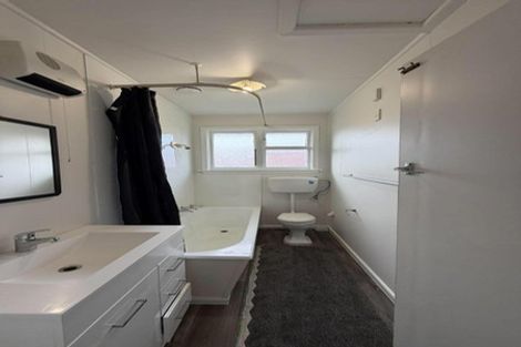 Photo of property in 2/410 Worcester Street, Linwood, Christchurch, 8011