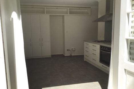 Photo of property in 1 Glasgow Street, Kelburn, Wellington, 6012