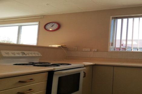 Photo of property in 17a Oxford Street, South Dunedin, Dunedin, 9012