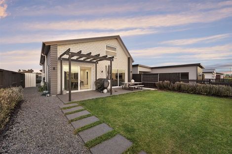 Photo of property in 7 Lavinias Way, Chartwell, Hamilton, 3210