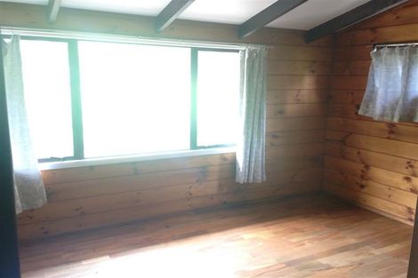 Photo of property in 26 Seaview Road, Glenfield, Auckland, 0629