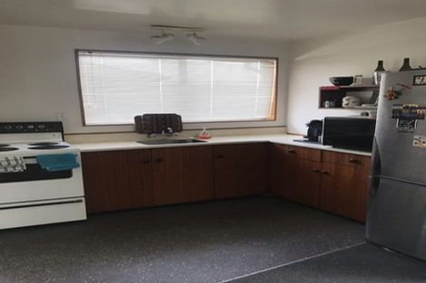 Photo of property in 72 Waratah Street, Avondale, Christchurch, 8061