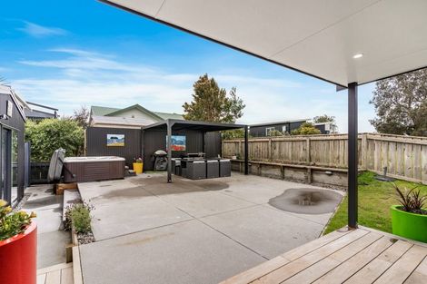 Photo of property in 100b Kiwi Road, Whangamata, 3620