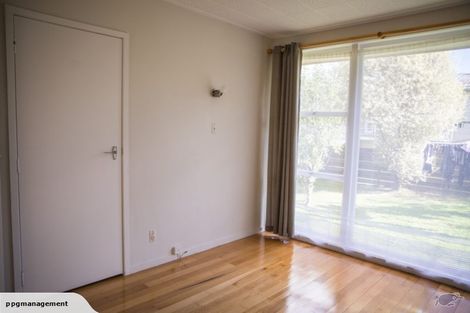 Photo of property in 1/11 Liston Street, Northcote, Auckland, 0627