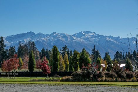 Photo of property in 14 Little Orchard Way, Wanaka, 9382