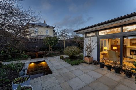 Photo of property in 62a Holly Road, St Albans, Christchurch, 8014