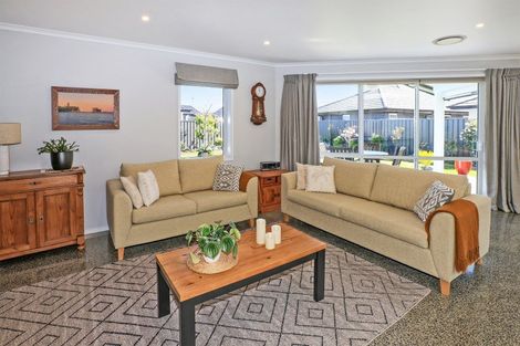 Photo of property in 19 Manapouri Street, Poraiti, Napier, 4112