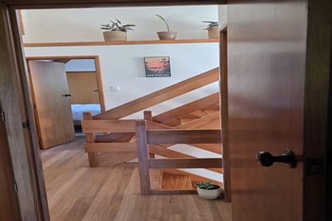 Photo of property in 11 Cannon Street, Westown, New Plymouth, 4310