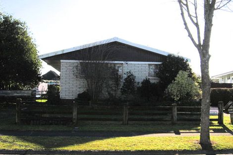 Photo of property in 13 Lovelock Place, Chartwell, Hamilton, 3210