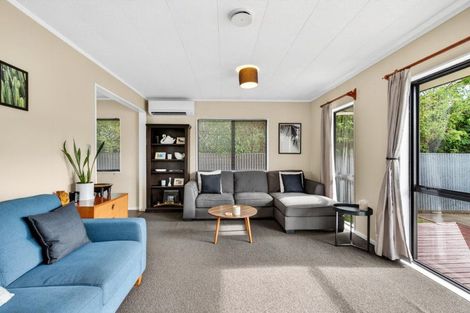 Photo of property in 2/27 Nuffield Avenue, Marewa, Napier, 4110