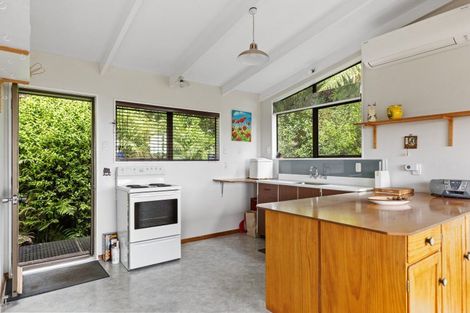 Photo of property in 20 Te Kuru Lane, Pukawa Bay, Turangi, 3381