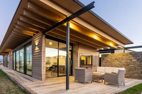 Photo of property in 20 Peak Drive, Twizel, 7901