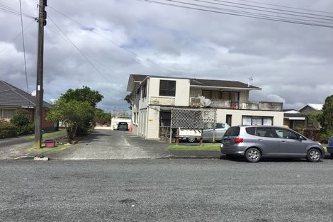 Photo of property in 17 Third Avenue, Avenues, Whangarei, 0110
