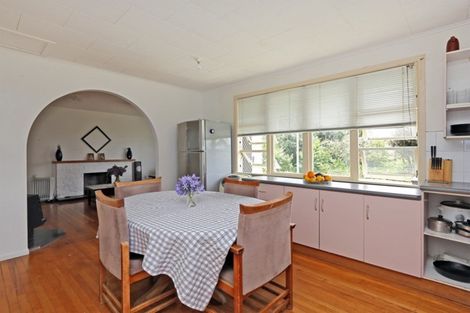 Photo of property in 6 Guy Street, Waipawa, 4210