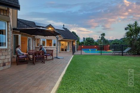 Photo of property in 17 Deacon Road, Riverhead, Kumeu, 0892