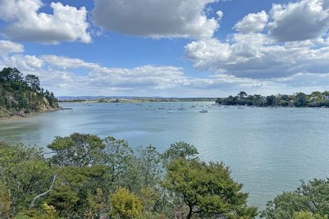 Photo of property in 15 Rahui Road, Greenhithe, Auckland, 0632