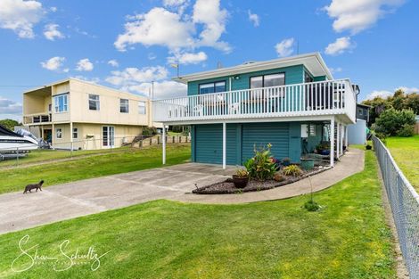 Photo of property in 25 Ngatoto Road, Tinopai, Matakohe, 0593