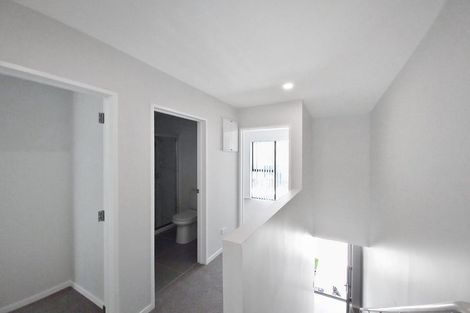 Photo of property in 41 Tukari Lane, Mangere Bridge, Auckland, 2022