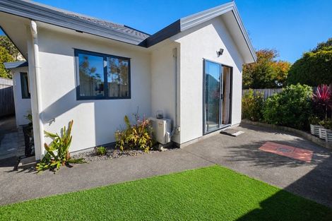 Photo of property in 1c Pollen Street, Johnsonville, Wellington, 6037