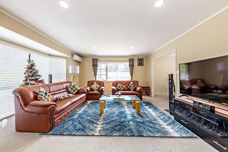 Photo of property in 147 Millhouse Drive, Golflands, Auckland, 2013