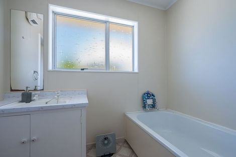 Photo of property in 1/67 Fergusson Street, Stoke, Nelson, 7011