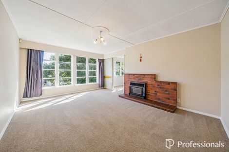 Photo of property in 5 Delaney Drive, Stokes Valley, Lower Hutt, 5019