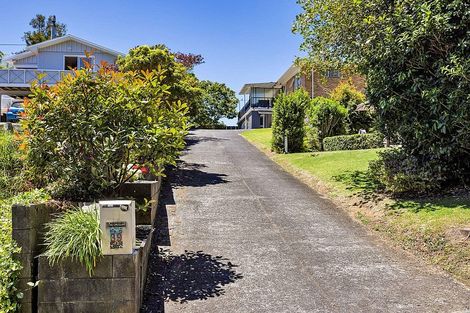 Photo of property in 39 Awanui Street, Merrilands, New Plymouth, 4312