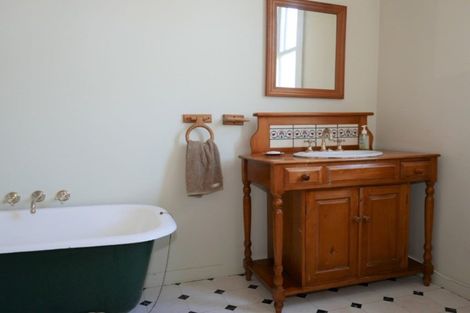 Photo of property in 17 Nairn Street, Spreydon, Christchurch, 8024