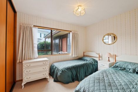 Photo of property in 26 Felstead Place, Avonhead, Christchurch, 8042