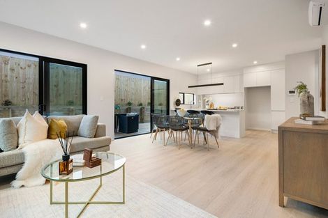 Photo of property in 41 Pinecrest Drive, Gulf Harbour, Whangaparaoa, 0930