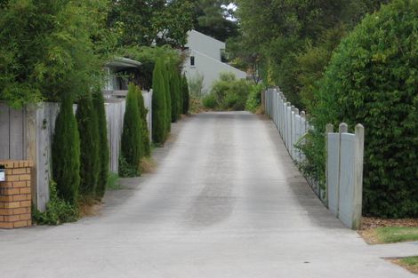 Photo of property in 50 Godley Road, Green Bay, Auckland, 0604